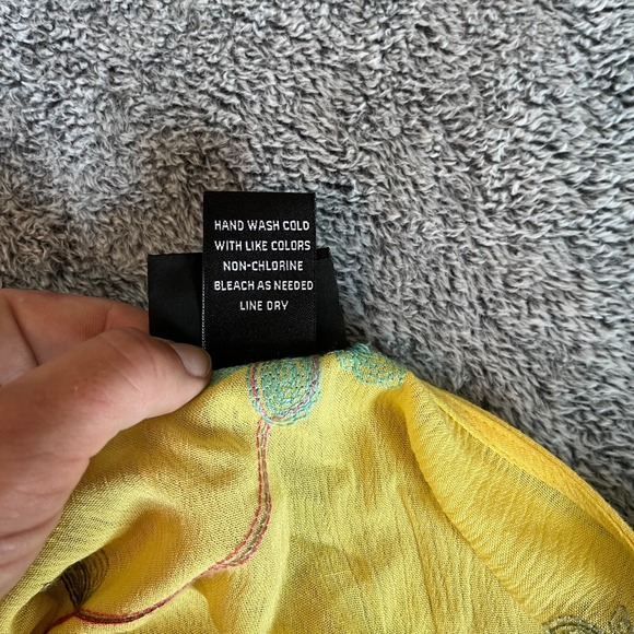 Liv Los Angeles Top Large Yellow Floral Embroidered Tie Front Boho Hippie 16627x - Picture 8 of 11